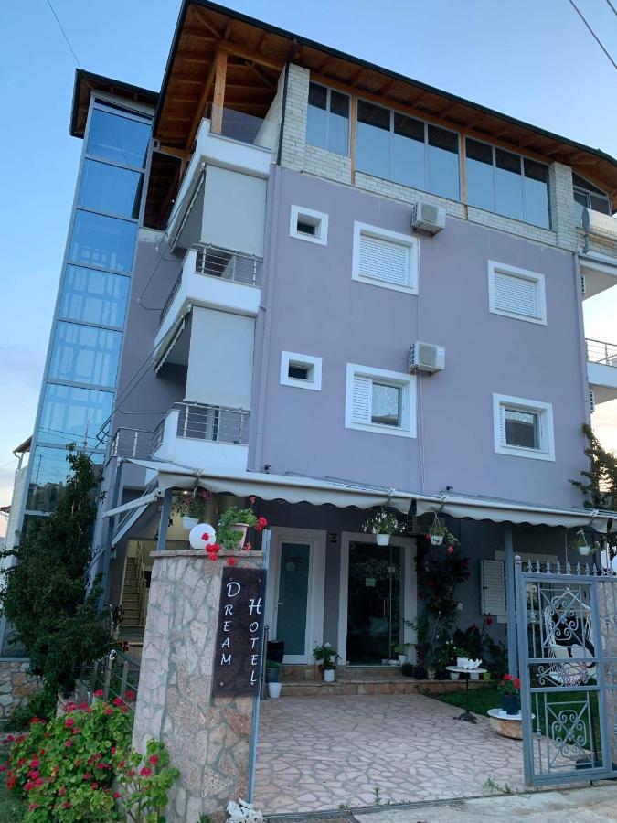 Dream Hotel Ксамил Екстериор снимка